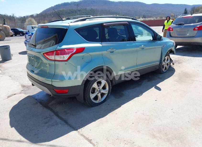 Photo 4 of 2013 Ford Escape SE (VIN 1FMCU9GX3DUB21947)