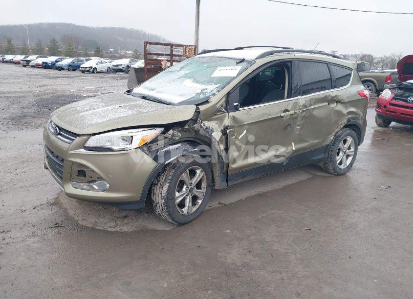 Photo 2 of 2013 Ford Escape SE (VIN 1FMCU9GX3DUB35850)