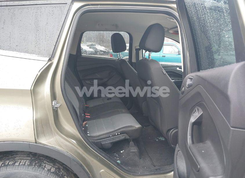 Photo 8 of 2013 Ford Escape SE (VIN 1FMCU9GX3DUB35850)