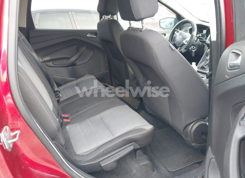 Photo 8 of 2013 Ford Escape SE (VIN 1FMCU9GX3DUB44905)