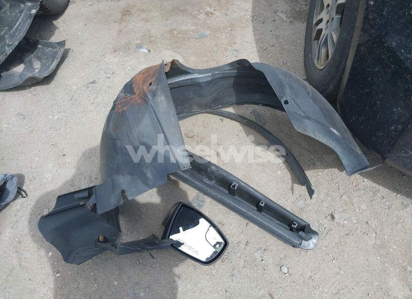 Photo 12 of 2013 Ford Escape SE (VIN 1FMCU9GX3DUB88404)