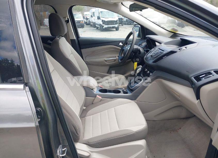 Photo 5 of 2013 Ford Escape SE (VIN 1FMCU9GX3DUB88404)