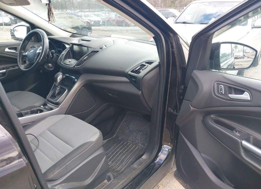 Photo 5 of 2013 Ford Escape SE (VIN 1FMCU9GX3DUC67930)