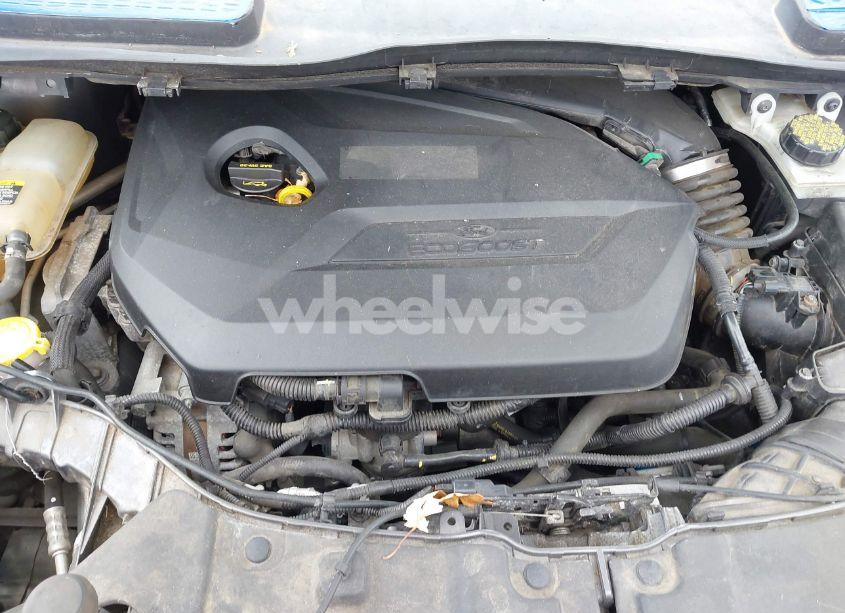 Photo 10 of 2013 Ford Escape SE (VIN 1FMCU9GX3DUD35255)