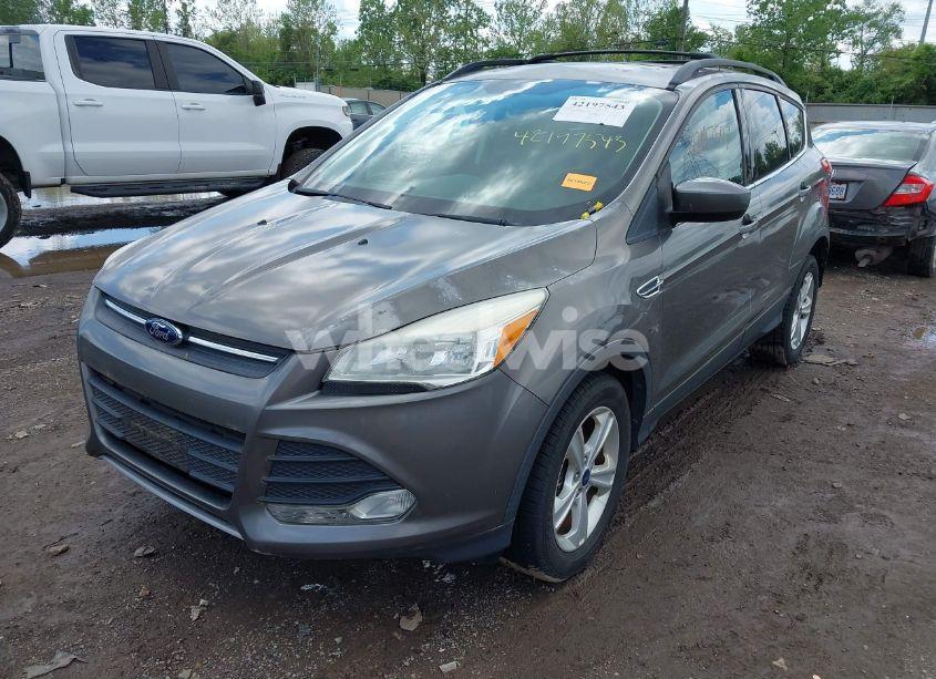 Photo 2 of 2013 Ford Escape SE (VIN 1FMCU9GX3DUD35255)