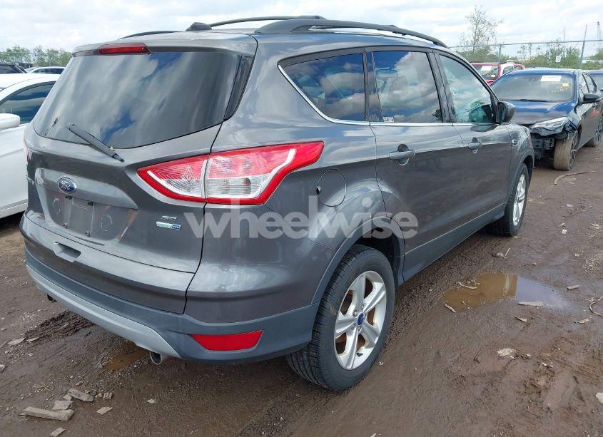 Photo 4 of 2013 Ford Escape SE (VIN 1FMCU9GX3DUD35255)