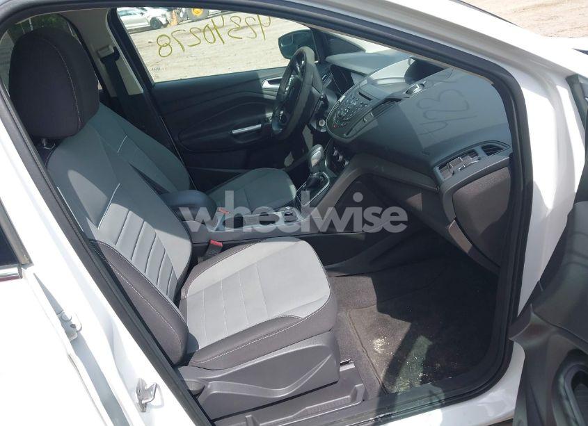 Photo 5 of 2013 Ford Escape SE (VIN 1FMCU9GX3DUD83256)