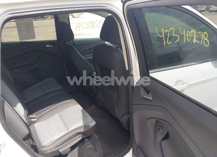 Photo 8 of 2013 Ford Escape SE (VIN 1FMCU9GX3DUD83256)