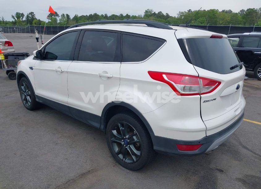 Photo 3 of 2014 Ford Escape SE (VIN 1FMCU9GX3EUA26323)