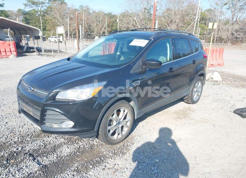 Photo 2 of 2014 Ford Escape SE (VIN 1FMCU9GX3EUA39301)