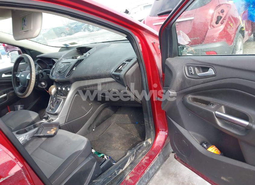 Photo 5 of 2014 Ford Escape SE (VIN 1FMCU9GX3EUA81029)