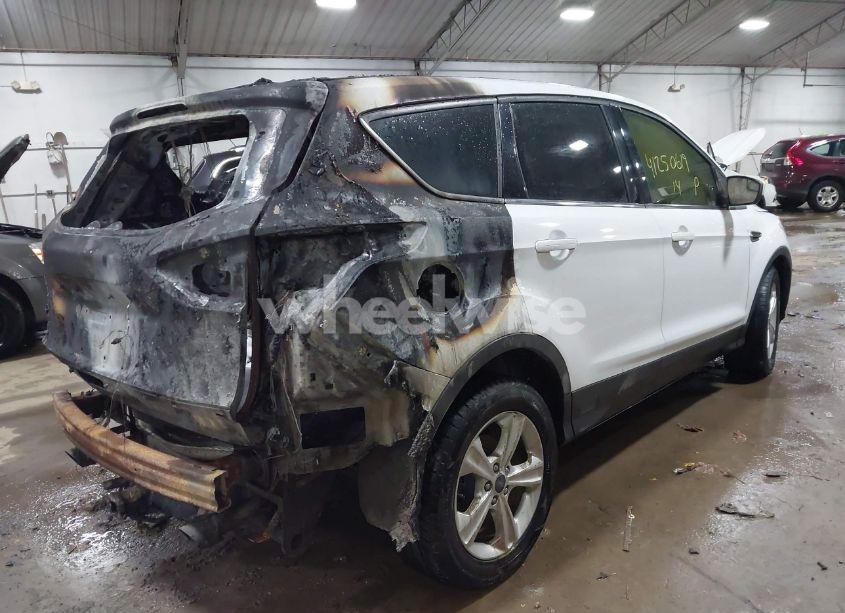 Photo 4 of 2014 Ford Escape SE (VIN 1FMCU9GX3EUB25983)
