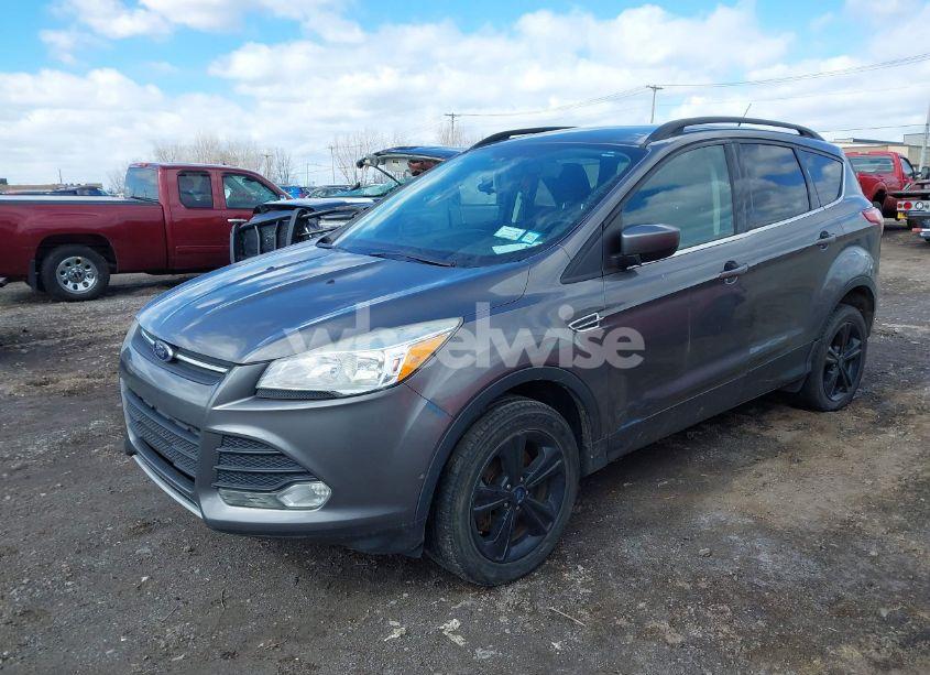 Photo 2 of 2014 Ford Escape SE (VIN 1FMCU9GX3EUB26129)