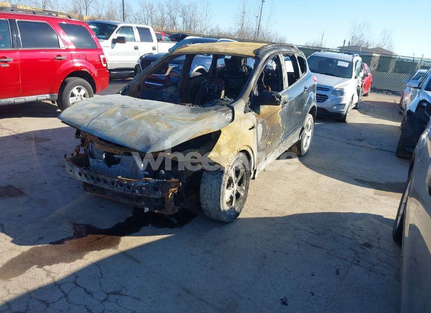 Photo 2 of 2014 Ford Escape SE (VIN 1FMCU9GX3EUB75539)