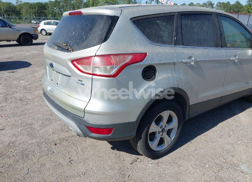 Photo 6 of 2014 Ford Escape SE (VIN 1FMCU9GX3EUB75802)