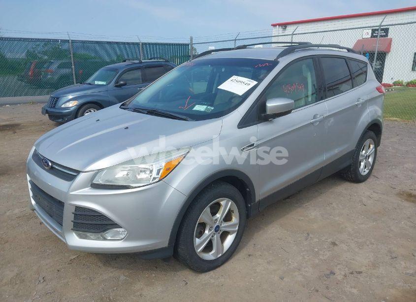 Photo 2 of 2014 Ford Escape SE (VIN 1FMCU9GX3EUB83978)