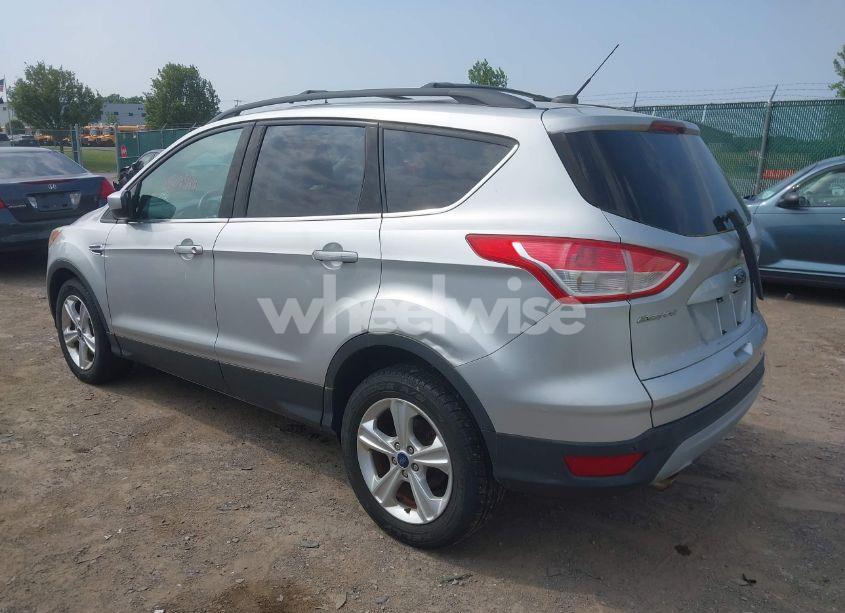 Photo 3 of 2014 Ford Escape SE (VIN 1FMCU9GX3EUB83978)