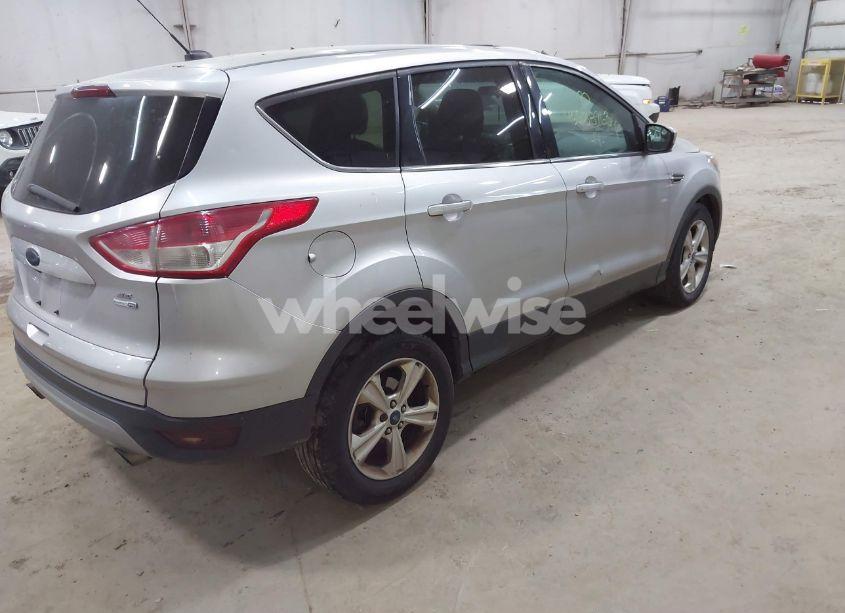 Photo 4 of 2014 Ford Escape SE (VIN 1FMCU9GX3EUC35674)