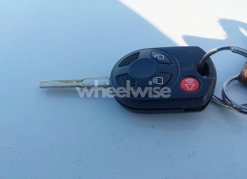 Photo 11 of 2014 Ford Escape SE (VIN 1FMCU9GX3EUC46397)