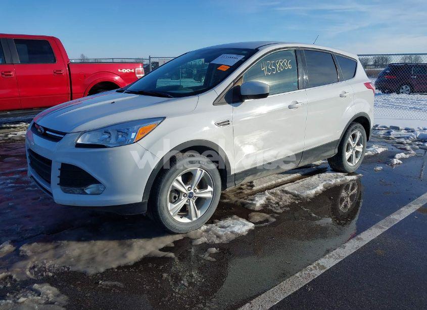 Photo 2 of 2014 Ford Escape SE (VIN 1FMCU9GX3EUC46397)