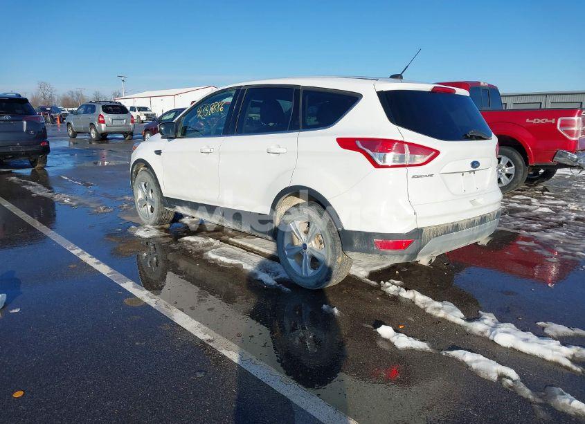 Photo 3 of 2014 Ford Escape SE (VIN 1FMCU9GX3EUC46397)