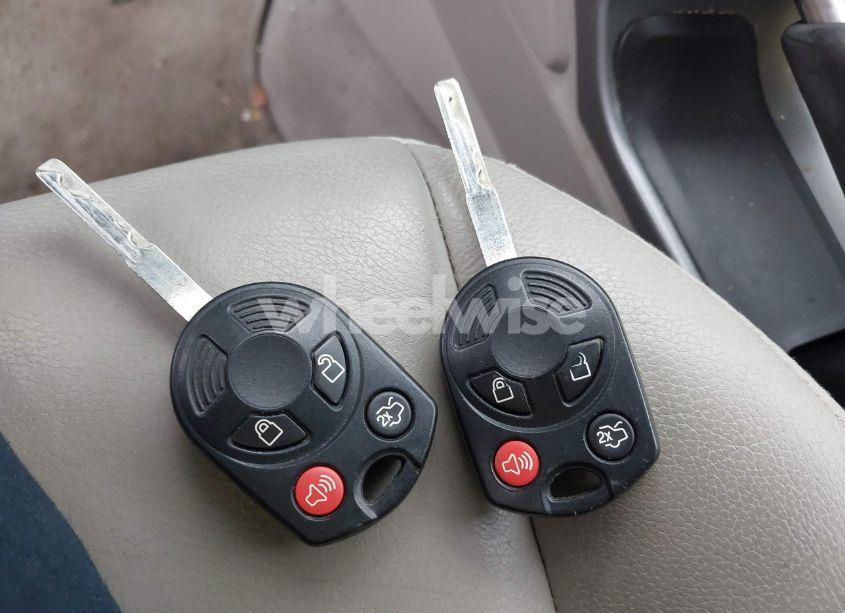 Photo 11 of 2014 Ford Escape SE (VIN 1FMCU9GX3EUD55684)