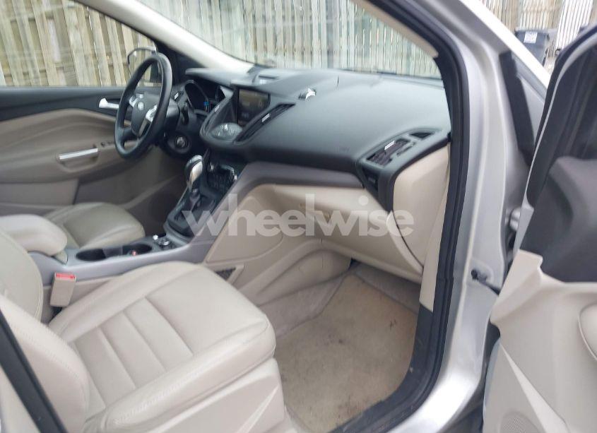 Photo 5 of 2014 Ford Escape SE (VIN 1FMCU9GX3EUD55684)