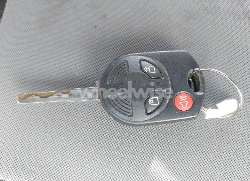 Photo 11 of 2014 Ford Escape SE (VIN 1FMCU9GX3EUE15253)