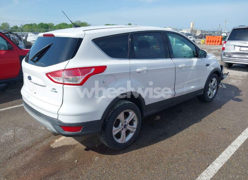 Photo 4 of 2014 Ford Escape SE (VIN 1FMCU9GX3EUE15253)