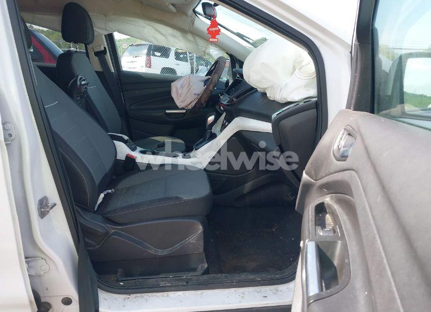 Photo 5 of 2014 Ford Escape SE (VIN 1FMCU9GX3EUE15253)