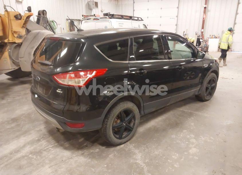 Photo 4 of 2014 Ford Escape SE (VIN 1FMCU9GX3EUE38404)