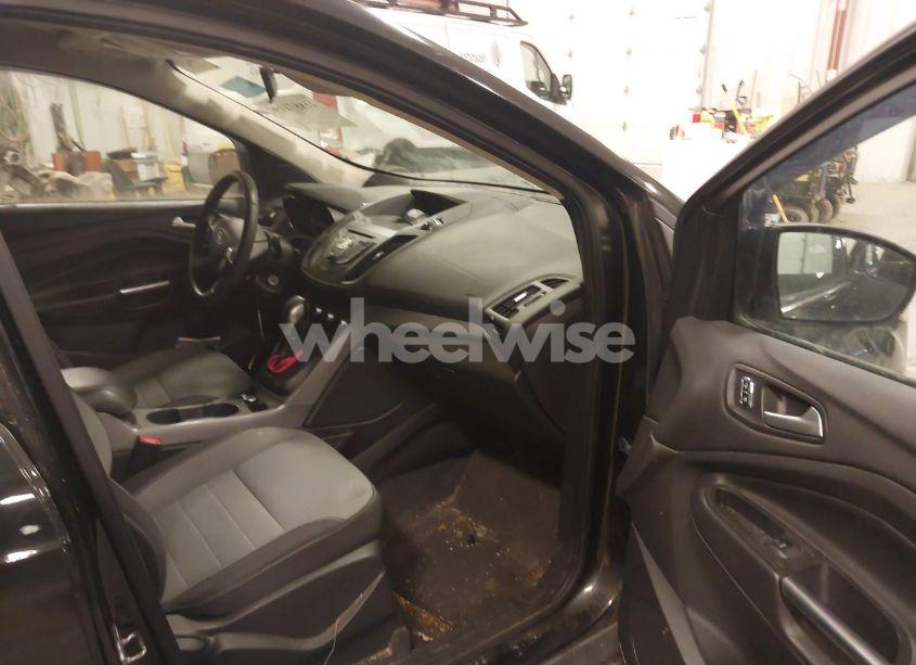 Photo 5 of 2014 Ford Escape SE (VIN 1FMCU9GX3EUE38404)