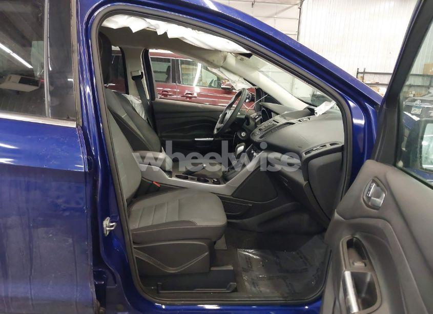 Photo 5 of 2015 Ford Escape SE (VIN 1FMCU9GX3FUB62646)