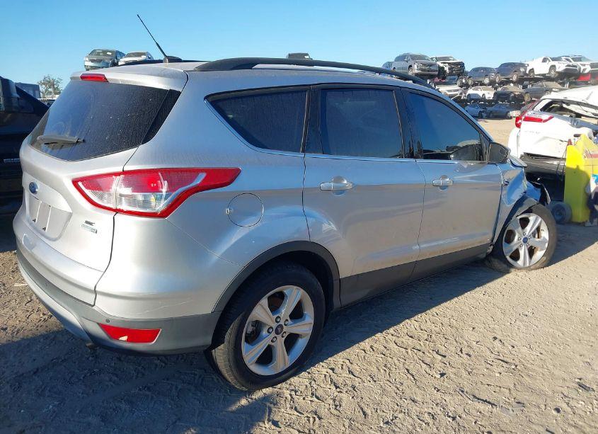 Photo 4 of 2015 Ford Escape SE (VIN 1FMCU9GX3FUC63332)
