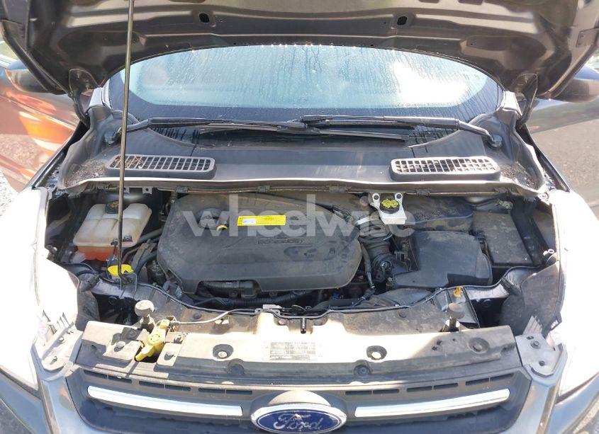 Photo 10 of 2015 Ford Escape SE (VIN 1FMCU9GX3FUC64724)