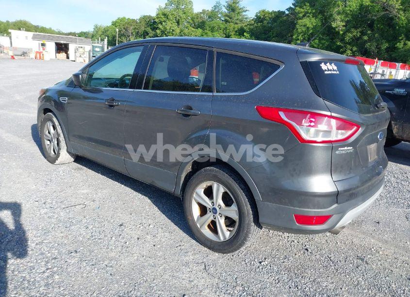 Photo 3 of 2015 Ford Escape SE (VIN 1FMCU9GX3FUC64724)