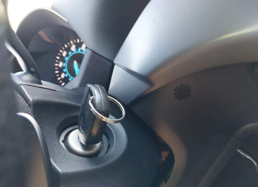 Photo 11 of 2016 Ford Escape SE (VIN 1FMCU9GX3GUA01912)