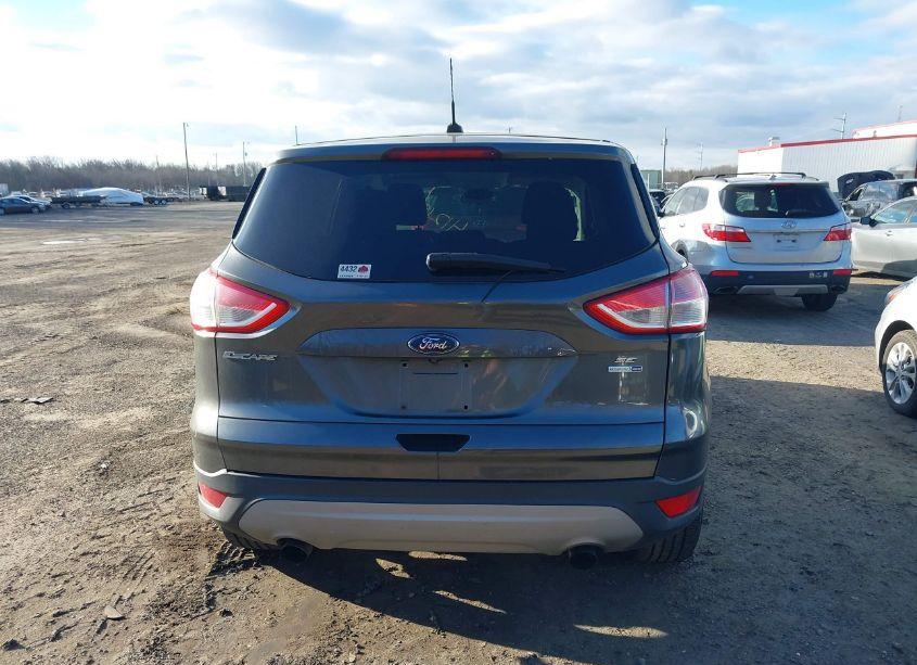 Photo 16 of 2016 Ford Escape SE (VIN 1FMCU9GX3GUA01912)