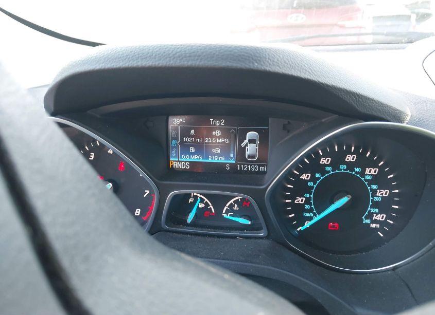 Photo 7 of 2016 Ford Escape SE (VIN 1FMCU9GX3GUA01912)