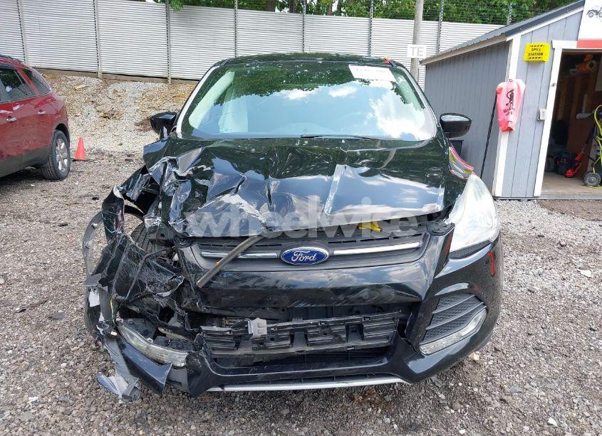 Photo 12 of 2016 Ford Escape SE (VIN 1FMCU9GX3GUA41732)