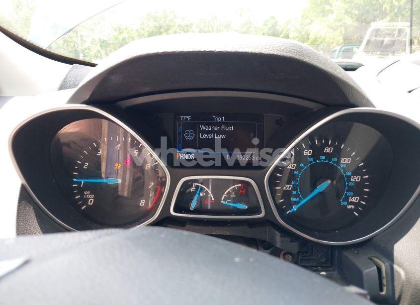 Photo 7 of 2016 Ford Escape SE (VIN 1FMCU9GX3GUA41732)