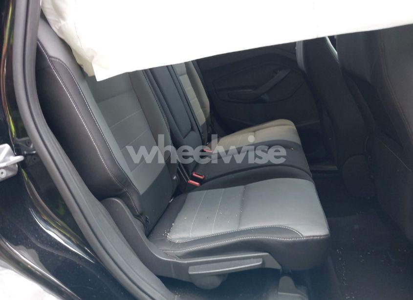Photo 8 of 2016 Ford Escape SE (VIN 1FMCU9GX3GUA41732)