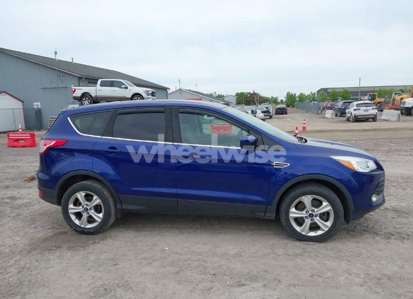 Photo 13 of 2016 Ford Escape SE (VIN 1FMCU9GX3GUA50964)