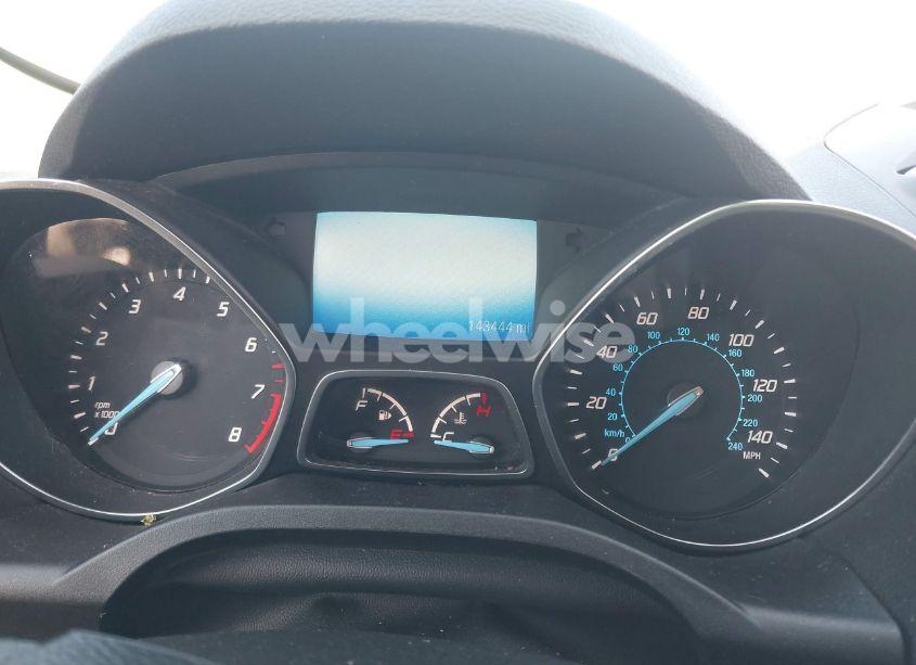 Photo 7 of 2016 Ford Escape SE (VIN 1FMCU9GX3GUB03100)