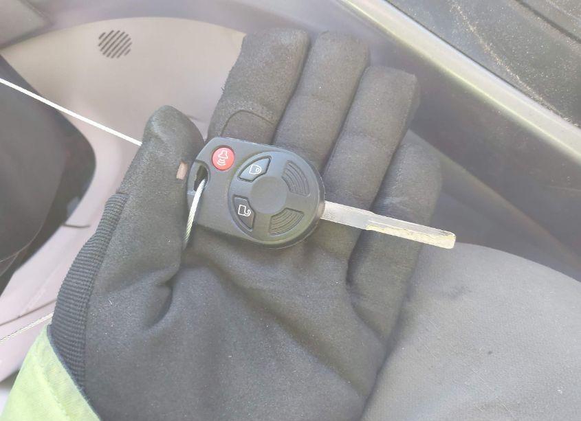 Photo 11 of 2016 Ford Escape SE (VIN 1FMCU9GX3GUB62308)