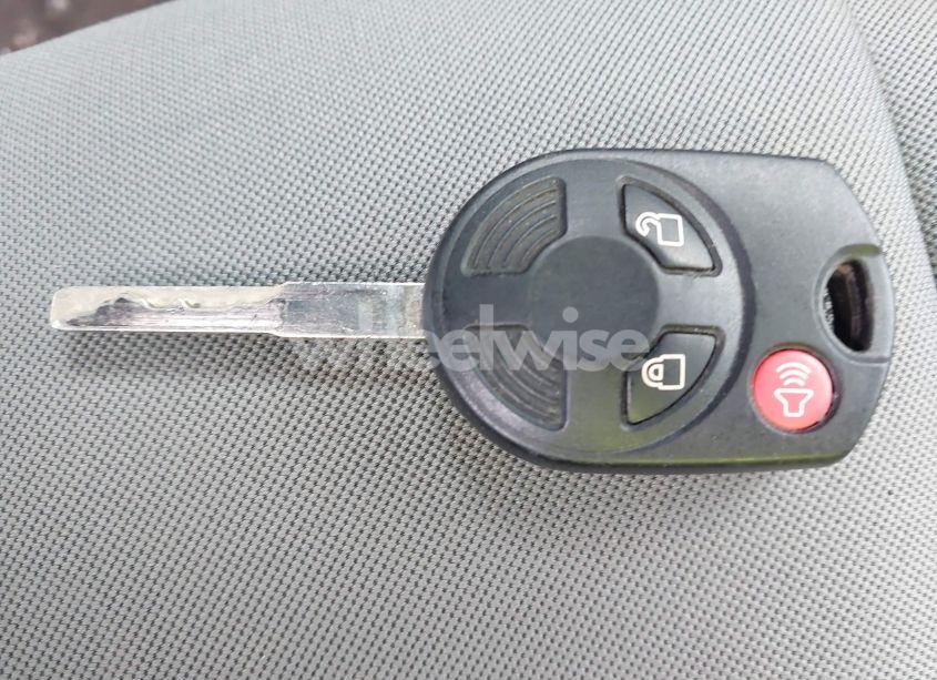 Photo 11 of 2016 Ford Escape SE (VIN 1FMCU9GX3GUB65113)