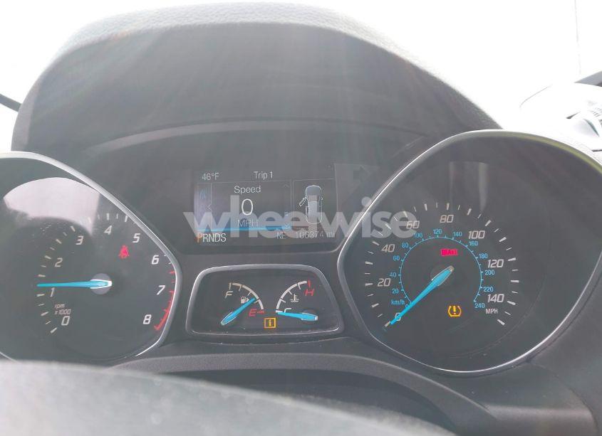 Photo 7 of 2016 Ford Escape SE (VIN 1FMCU9GX3GUB65113)