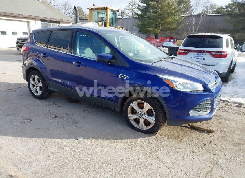 2016 Ford Escape SE (VIN 1FMCU9GX3GUB85278) main photo