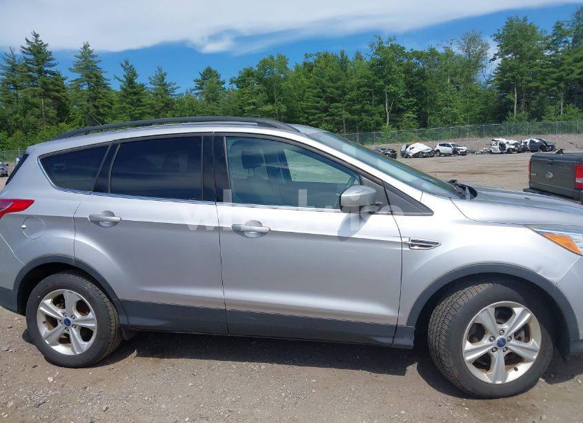 Photo 13 of 2016 Ford Escape SE (VIN 1FMCU9GX3GUC03956)