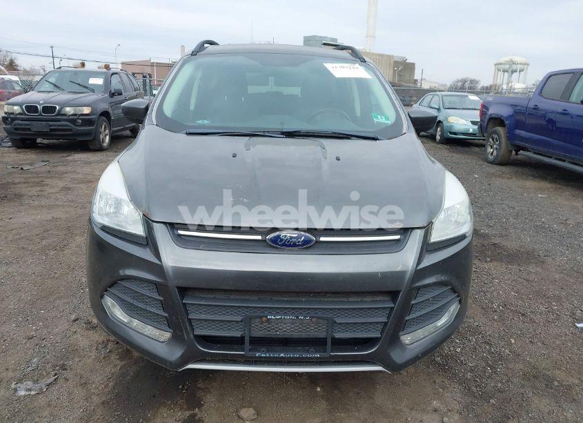 Photo 11 of 2016 Ford Escape SE (VIN 1FMCU9GX3GUC17808)